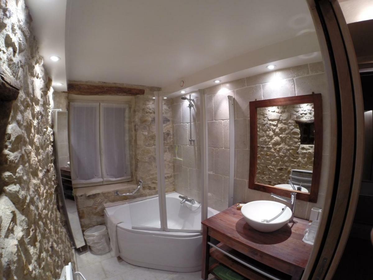 Gite Milly - 2 Studios En Coeur De Ville Номер фото